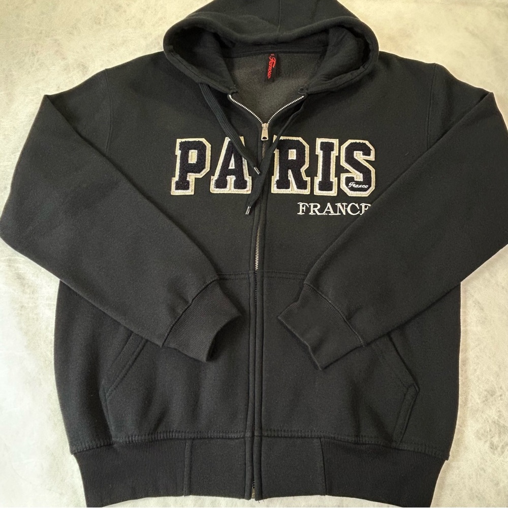 Famous Paris France Lettered Hoodie XL